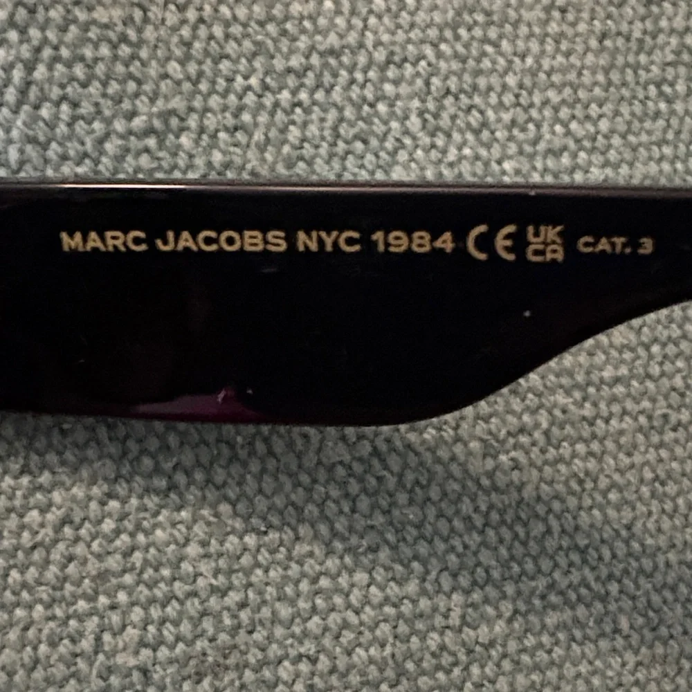 Marc Jacobs Elegant Black Sunglasses
